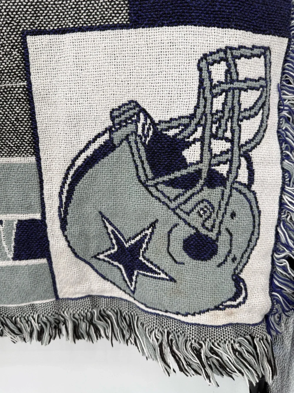 Chatham Dallas Cowboys Woven Throw Blanket | Gray / Navy / White | One Size